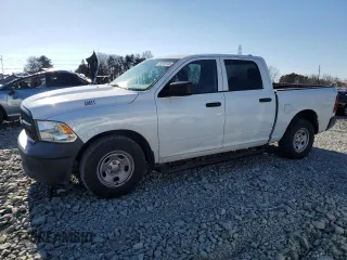 2016 Ram 1500 Tradesman z VIN 1C6RR6KG9GS195337, wystawiony jako Copart lot #88055945 z przebiegiem 243 713 mil mil oraz Szkoda całkowita • Salvage title. Historia ofert i sprzedaży dostępna na DreamBid. Obrazek 1.