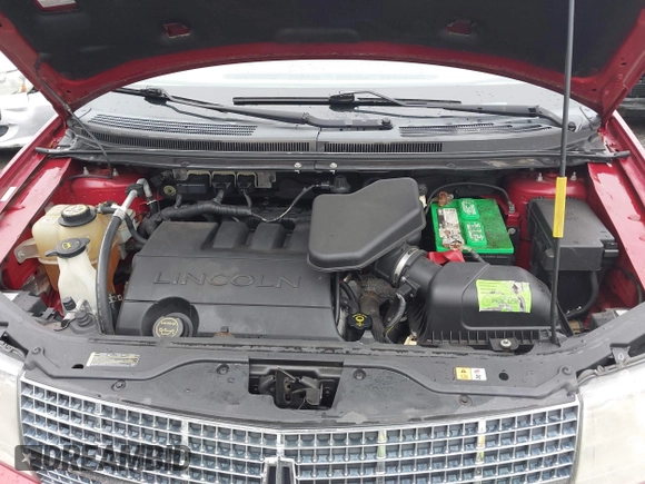 2007 Lincoln MKX with VIN 2LMDU88CX7BJ11750, listed as a IAAI auction lot 41961981 with 122,701 mi miles and . Bid and sale history available at DreamBid. Image 10.