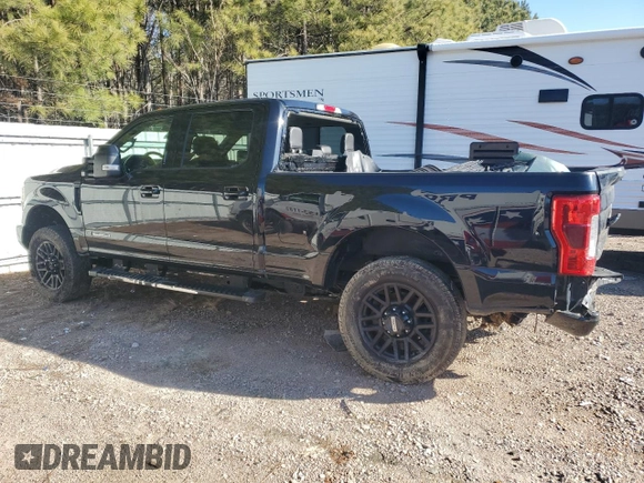 2019 Ford Super Duty F-250 SRW XL with VIN 1FT7W2BT2KEF67641, listed as a Copart auction lot 45138705 with 46,228 mi miles and Salvage Title. Bid and sale history available at carsss.com. Image 2.