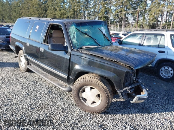 1999 GMC Suburban with VIN 3GKFK16R2XG524342, listed as a IAAI auction lot 41682292 with 161,536 mi miles and . Bid and sale history available at DreamBid. Image 1.