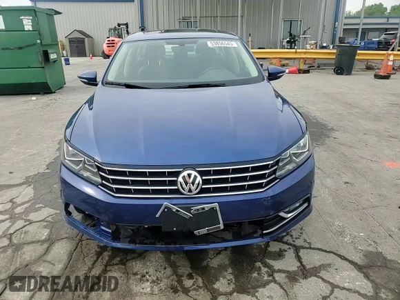 2016 Volkswagen Passat SEL z VIN 1VWCT7A35GC063879, wystawiony jako Copart lot #53856545 z przebiegiem 56 856 mil mil oraz Szkoda całkowita • Salvage title. Historia ofert i sprzedaży dostępna na DreamBid. Obrazek 14.