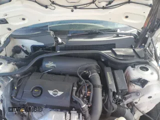 2011 MINI Convertible S z VIN WMWZP3C51BTX84327, wystawiony jako Copart lot #46111435 z przebiegiem Nie podano mil oraz Szkoda całkowita • Salvage title. Historia ofert i sprzedaży dostępna na DreamBid. Obrazek 12.