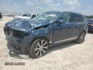 2024 Volvo XC90 Ultimate Bright Theme with VIN YV4062PF3R1145624, listed as a Copart auction lot 59167804 with 3,802 mi miles and Salvage Title. Bid and sale history available at carsss.com. Image 1.