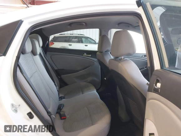 2016 Hyundai Accent SE z VIN KMHCT4AE4GU989554, wystawiony jako IAAI lot #42392926 z przebiegiem 114 759 mil mil oraz . Historia ofert i sprzedaży dostępna na DreamBid. Obrazek 8.