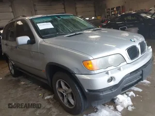 2001 BMW X5 3.0i with VIN WBAFA53571LM79025, listed as a IAAI auction lot 41183569 with 255,640 mi miles. Bid and sale history available at carsss.com. Image 1.