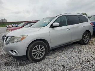 2015 Nissan Pathfinder SV with VIN 5N1AR2MN3FC653386, listed as a Copart auction lot 52811265 with 182,615 mi miles and Clean title. Bid and sale history available at DreamBid. Image 1.