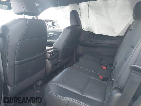 2025 Honda Passport EX-L z VIN 5FNYF8H52SB001266, wystawiony jako IAAI lot #41655256 z przebiegiem 5 622 mil mil oraz . Historia ofert i sprzedaży dostępna na DreamBid. Obrazek 8.