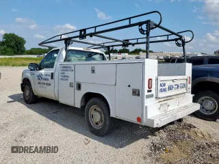 2011 Ford F-250 XL with VIN 1FTBF2A64BEA64604, listed as a Copart auction lot 60738135 with 194,087 mi miles and Salvage title. Bid and sale history available at DreamBid. Image 2.