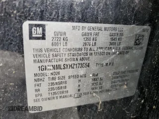 2017 GMC Acadia SLT z VIN 1GKKNMLSXHZ173664, wystawiony jako Copart lot #56906615 z przebiegiem 90 679 mil mil oraz Tytuł czysty. Historia ofert i sprzedaży dostępna na DreamBid. Obrazek 13.