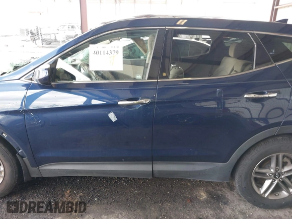 2017 Hyundai Santa Fe 2.4L z VIN 5XYZT3LB1HG482822, wystawiony jako IAAI lot #40114379 z przebiegiem 110 803 mil mil oraz . Historia ofert i sprzedaży dostępna na DreamBid. Obrazek 15.