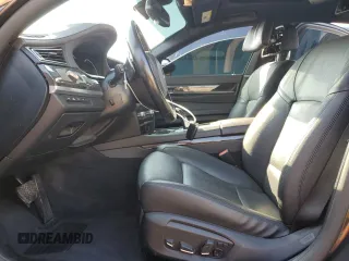 2015 BMW 7 Series 740i с VIN WBAYA6C59FD827049, выставлен на аукционе Copart как лот 43316645 с пробегом 97 677 миль миль и Списание • Salvage title. История ставок и продаж доступна на DreamBid. Изображение 7.