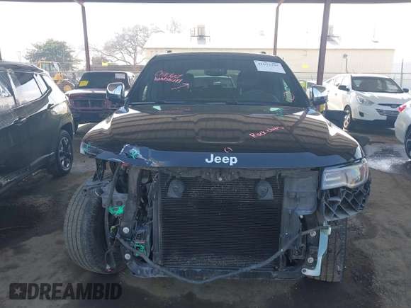 2017 Jeep Grand Cherokee Limited with VIN 1C4RJEBG0HC934116, listed as a IAAI auction lot 41633397 with 117,935 mi miles. Bid and sale history available at carsss.com. Image 13.