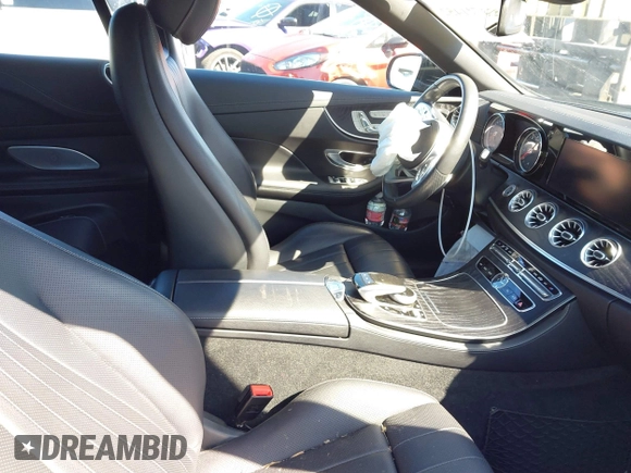 2019 Mercedes-Benz E-Class E 450 with VIN WDD1K6HB2KF082777, listed as a IAAI auction lot 41781452 with 27,101 mi miles. Bid and sale history available at carsss.com. Image 5.