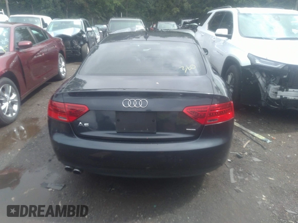 2013 Audi A5 Prestige z VIN WAUVFAFR6DA026826, wystawiony jako IAAI lot #37101768 z przebiegiem Nie podano mil oraz . Historia ofert i sprzedaży dostępna na DreamBid. Obrazek 16.