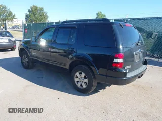2007 Ford Explorer XLT with VIN 1FMEU73E47UB36026, listed as a IAAI auction lot 42795290 with 127,237 mi miles and . Bid and sale history available at DreamBid. Image 3.