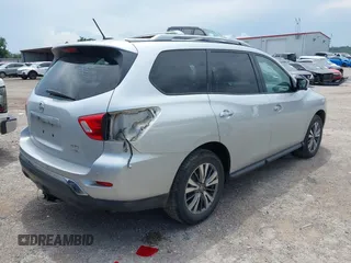 2018 Nissan Pathfinder SV with VIN 5N1DR2MM8JC650965, listed as a IAAI auction lot 42673823 with 113,611 mi miles and . Bid and sale history available at DreamBid. Image 4.
