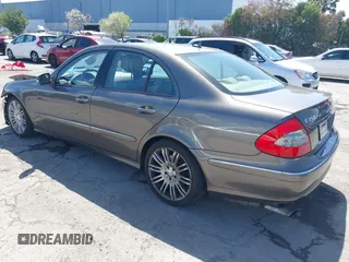 2008 Mercedes-Benz E-Class Luxury 3.5L with VIN WDBUF56X98B302578, listed as a IAAI auction lot 41959359 with 151,321 mi miles. Bid and sale history available at carsss.com. Image 3.