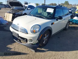2012 MINI Clubman z VIN WMWZF3C58CT189866, wystawiony jako IAAI lot #41637796 z przebiegiem 97 073 mil mil oraz . Historia ofert i sprzedaży dostępna na DreamBid. Obrazek 17.