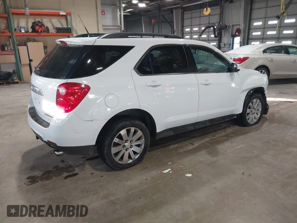 2011 Chevrolet Equinox LT with VIN 2CNFLPE50B6241383, listed as a IAAI auction lot 41079026 with 208,544 mi miles. Bid and sale history available at carsss.com. Image 4.