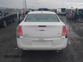 2014 Chrysler 300 with VIN 2C3CCAAG2EH264835, listed as a IAAI auction lot 41918196 with 93,338 mi miles. Bid and sale history available at carsss.com. Image 16.