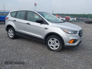 2019 Ford Escape S с VIN 1FMCU0F7XKUA86477, выставлен на аукционе IAAI как лот 42497551 с пробегом 17 985 миль миль и . История ставок и продаж доступна на DreamBid. Изображение 1.
