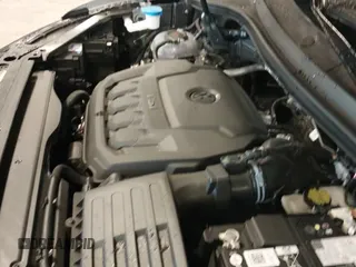 2024 Volkswagen Tiguan Wolfsburg Edition с VIN 3VVAB7AX3RM219372, выставлен на аукционе IAAI как лот 42449019 с пробегом 2 390 миль миль и . История ставок и продаж доступна на DreamBid. Изображение 18.