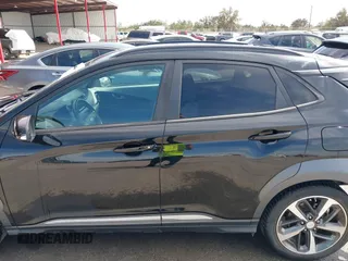 2018 Hyundai Kona Limited with VIN KM8K33A58JU078785, listed as a IAAI auction lot 41808445 with 58,738 mi miles. Bid and sale history available at carsss.com. Image 14.