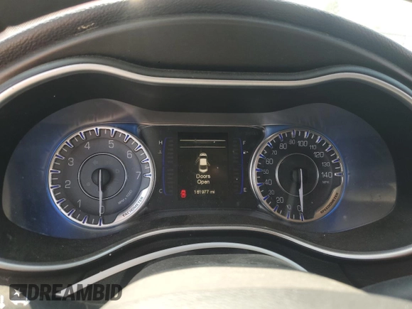 2015 Chrysler 200 Limited с VIN 1C3CCCAB9FN538427, выставлен на аукционе Copart как лот 60669975 с пробегом 161 977 миль миль и Списание • Salvage title. История ставок и продаж доступна на DreamBid. Изображение 9.