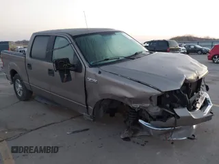 2005 Ford F-150 XLT with VIN 1FTPW14565KB71646, listed as a IAAI auction lot 41772005 with 180,735 mi miles. Bid and sale history available at carsss.com. Image 1.