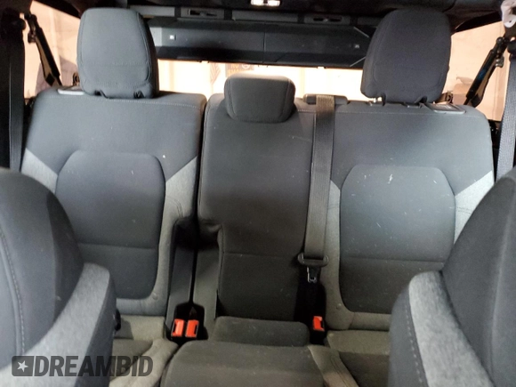 2021 Ford Bronco с VIN 1FMEE5DP8MLA72186, выставлен на аукционе Copart как лот 54100605 с пробегом 60 653 миль миль и Списание • Salvage title. История ставок и продаж доступна на DreamBid. Изображение 10.