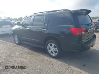 2008 Toyota Sequoia Ltd with VIN 5TDZY68A88S000028, listed as a IAAI auction lot 41954510 with 314,628 mi miles. Bid and sale history available at carsss.com. Image 3.