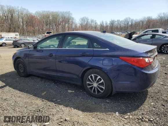 2013 Hyundai Sonata GLS z VIN 5NPEB4AC8DH526319, wystawiony jako Copart lot #50889695 z przebiegiem 99 512 mil mil oraz Szkoda całkowita • Salvage title. Historia ofert i sprzedaży dostępna na DreamBid. Obrazek 2.