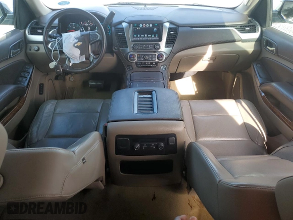 2017 Chevrolet Suburban Premier с VIN 1GNSCJKC6HR384877, выставлен на аукционе Copart как лот 58980085 с пробегом 85 231 миль миль и Списание • Salvage title. История ставок и продаж доступна на DreamBid. Изображение 8.