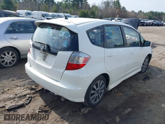 2013 Honda Fit Sport with VIN JHMGE8H5XDC004168, listed as a IAAI auction lot 42041306 with 107,459 mi miles. Bid and sale history available at carsss.com. Image 4.