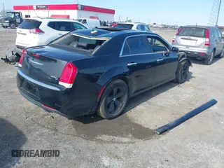 2016 Chrysler 300 with VIN 2C3CCAEG5GH190016, listed as a IAAI auction lot 41415632 with 130,095 mi miles. Bid and sale history available at carsss.com. Image 4.
