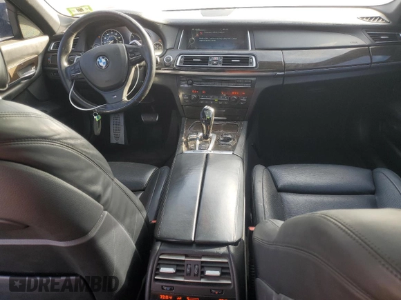 2013 BMW 7 Series 750i xDrive z VIN WBAYB6C53DD223796, wystawiony jako Copart lot #79402144 z przebiegiem 144 125 mil mil oraz Czysty tytuł • Clean title. Historia ofert i sprzedaży dostępna na DreamBid. Obrazek 8.