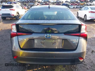 2020 Toyota Prius L Eco with VIN JTDKARFU3L3111231, listed as a IAAI auction lot 41398103 with 181,134 mi miles and . Bid and sale history available at DreamBid. Image 16.