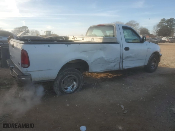 1998 Ford F-150 Standard with VIN 1FTZF1722WNB48794, listed as a Copart auction lot 45020325 with 304,711 mi miles and Salvage Title. Bid and sale history available at carsss.com. Image 3.