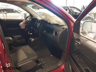 2012 Jeep Compass Latitude with VIN 1C4NJDEB7CD598623, listed as a IAAI auction lot 41611225 with 97,652 mi miles. Bid and sale history available at carsss.com. Image 5.