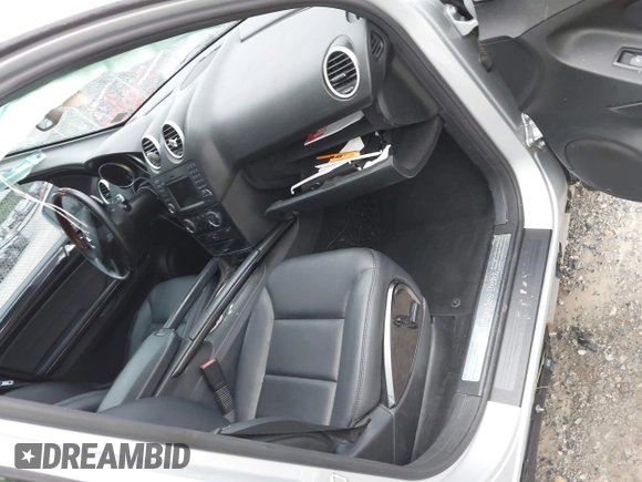 2011 Mercedes-Benz M 350 z VIN 4JGBB2FB2BA716074, wystawiony jako IAAI lot #42264906 z przebiegiem 165 077 mil mil oraz . Historia ofert i sprzedaży dostępna na DreamBid. Obrazek 5.
