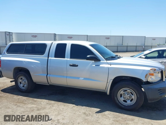 2008 Dodge Dakota ST with VIN 1D7HE22K08S550478, listed as a IAAI auction lot 42194745 with 197,358 mi miles and . Bid and sale history available at DreamBid. Image 13.