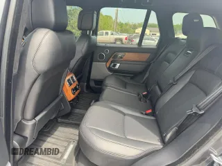 2018 Land Rover Range Rover with VIN SALGS2RE9JA390684, listed as a Copart auction lot 57118715 with 39,474 mi miles and Clean title. Bid and sale history available at DreamBid. Image 9.