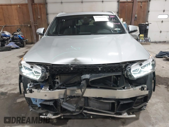 2020 BMW X2 xDrive28i with VIN WBXYJ1C09L5P35894, listed as a IAAI auction lot 41588426 with 24,476 mi miles. Bid and sale history available at carsss.com. Image 13.