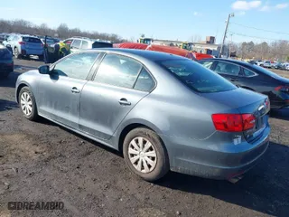 2013 Volkswagen Jetta Sedan S with VIN 3VW2K7AJ7DM370719, listed as a IAAI auction lot 41515497 with 139,060 mi miles. Bid and sale history available at carsss.com. Image 3.
