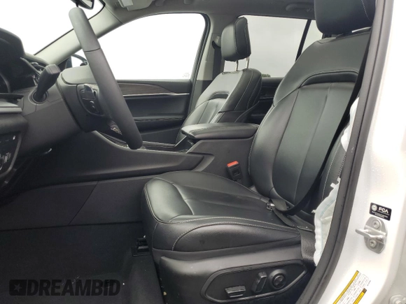 2024 Jeep Grand Cherokee with VIN 1C4RJYB69RC720784, listed as a Copart auction lot 57289985 with Not provided miles and Clean title. Bid and sale history available at DreamBid. Image 7.