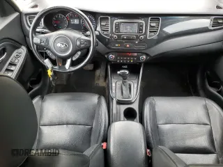 2014 Kia Rondo EX with VIN KNAHU8A33E7063538, listed as a Copart auction lot 68336724 with 139,204 mi miles and Clean Title. Bid and sale history available at carsss.com. Image 8.