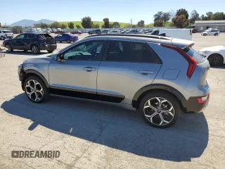 2024 Kia Niro EX Touring with VIN KNDCR3LE5R5171886, listed as a Copart auction lot 50422965 with 31,749 mi miles and Salvage Title. Bid and sale history available at carsss.com. Image 2.