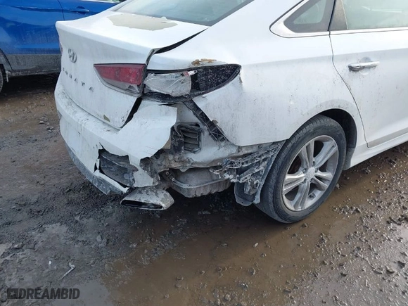2018 Hyundai Sonata SEL with VIN 5NPE34AF8JH660895, listed as a IAAI auction lot 41426430 with 93,611 mi miles. Bid and sale history available at carsss.com. Image 6.