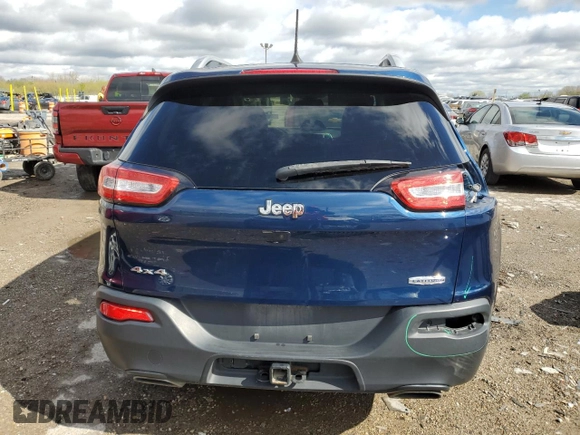 2018 Jeep Cherokee Latitude Plus z VIN 1C4PJMLXXJD549145, wystawiony jako Copart lot #53651165 z przebiegiem 128 801 mil mil oraz Szkoda całkowita • Salvage title. Historia ofert i sprzedaży dostępna na DreamBid. Obrazek 6.