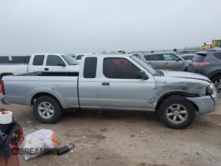 2002 Nissan Frontier z VIN 1N6DD26S82C335600, wystawiony jako IAAI lot #42162986 z przebiegiem 204 948 mil mil oraz . Historia ofert i sprzedaży dostępna na DreamBid. Obrazek 13.